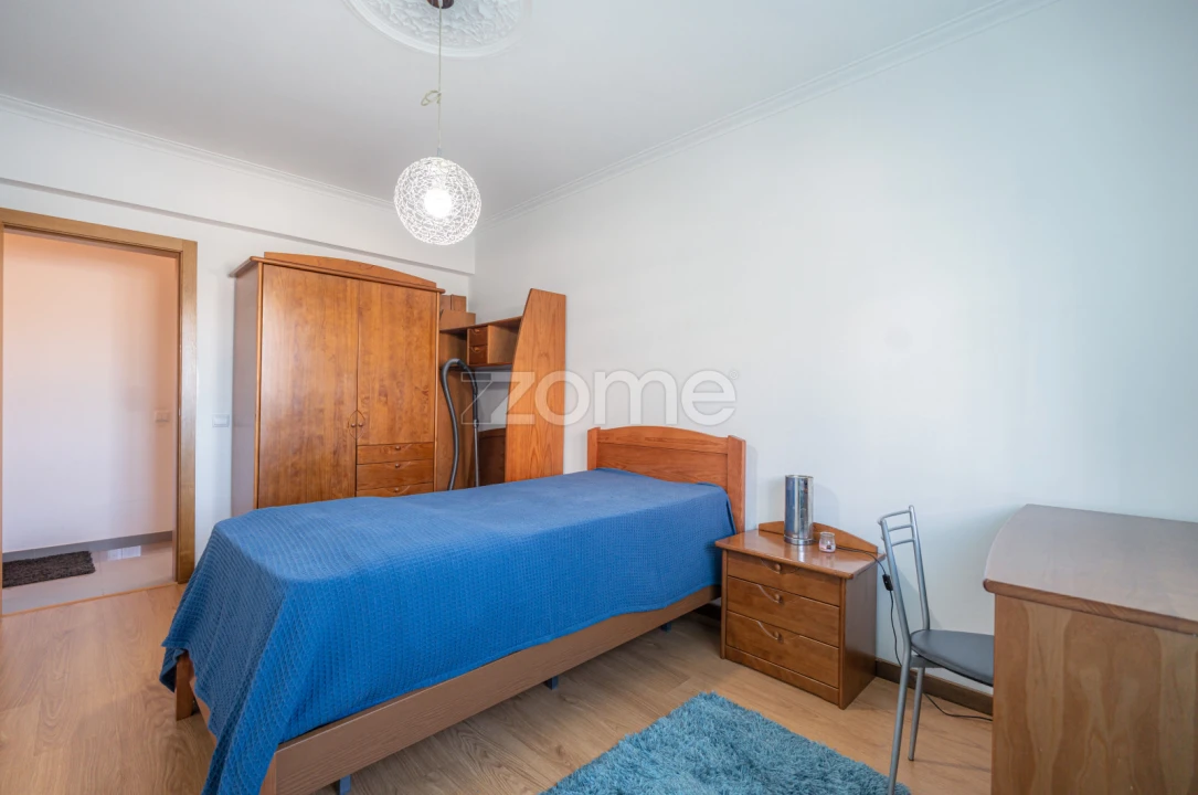 Apartamento T2 para Venda em Santa Clara e Castelo Viegas Foto 12