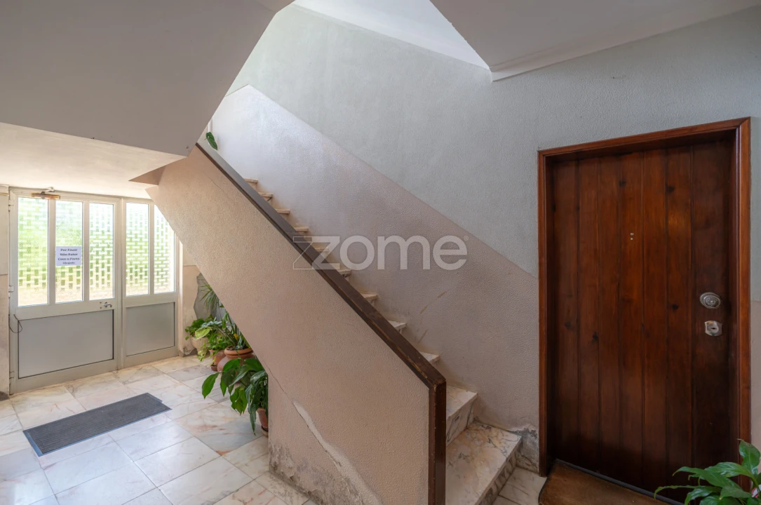 Apartamento T2 para Venda em Santa Clara e Castelo Viegas Foto 22