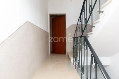 Apartamento T3 para Venda em Eiras e São Paulo de Frades