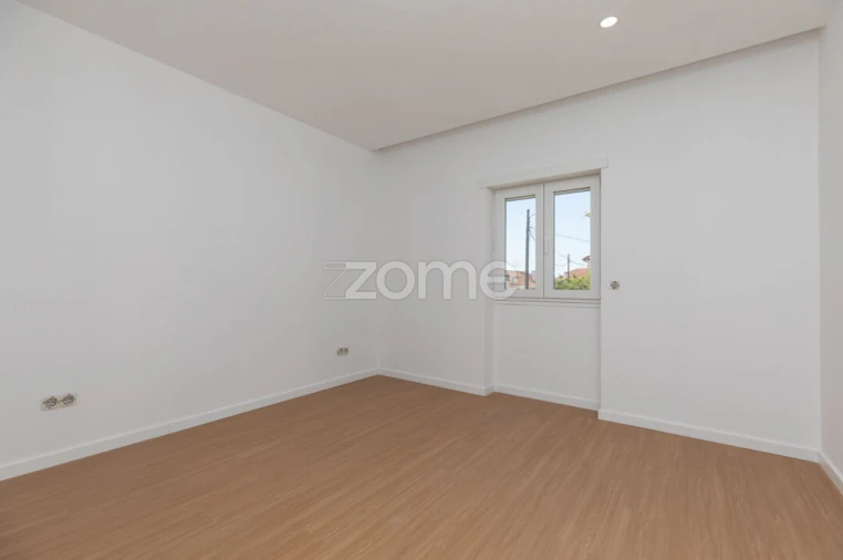 Apartamento T3 para Venda em Eiras e São Paulo de Frades Foto 23
