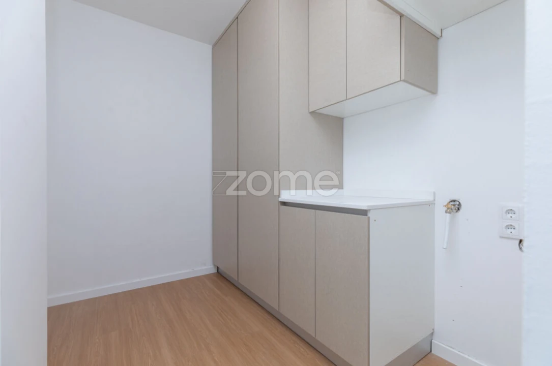 Apartamento T3 para Venda em Eiras e São Paulo de Frades Foto 11