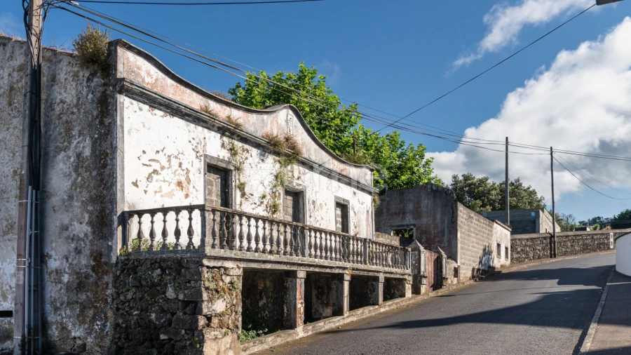 Moradia T3 para Venda em Capelas