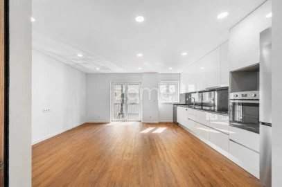 Apartamento T2 para Venda em Braga (São José de São Lázaro e São João do Souto)