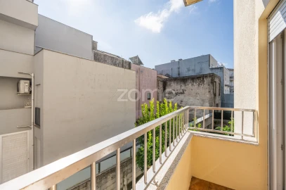 Apartamento T2 para Venda em Braga (São José de São Lázaro e São João do Souto)
