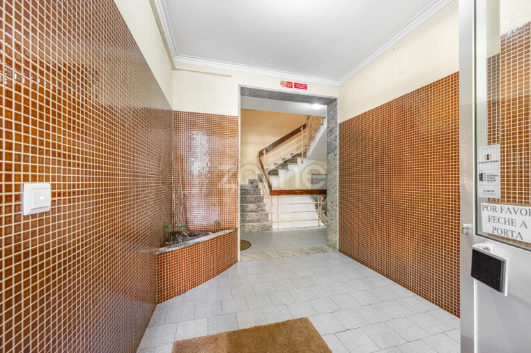 Apartamento T2 para Venda em Braga (São José de São Lázaro e São João do Souto) Foto 3