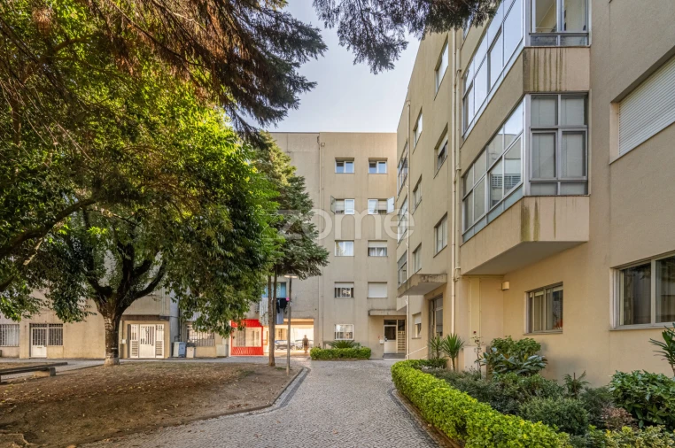 Apartamento T2 para Venda em Braga (São José de São Lázaro e São João do Souto) Foto 2