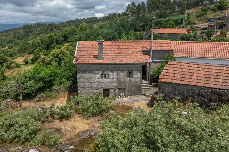 Moradia T3 para Venda em Aboim, Felgueiras, Gontim e Pedraído Foto 8