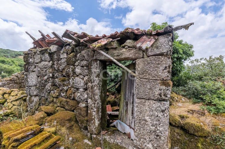 Moradia T3 para Venda em Aboim, Felgueiras, Gontim e Pedraído Foto 9