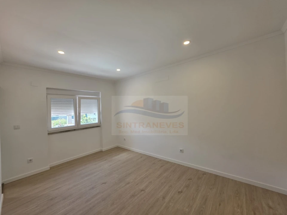 Apartamento T2 para Venda em Mina de Água Foto 21