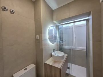 Apartamento T2 para Venda em Mina de Água