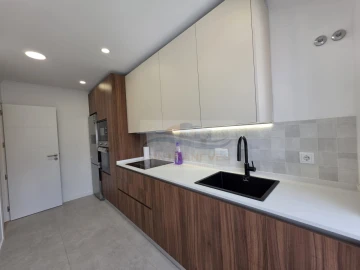 Apartamento T2 para Venda em Mina de Água