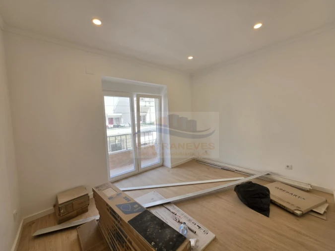 Apartamento T2 para Venda em Mina de Água Foto 12