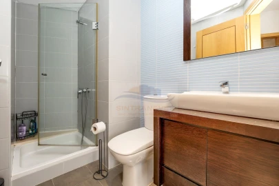 Apartamento T2 para Venda em Agualva e Mira-Sintra