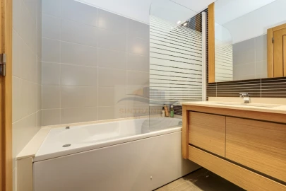 Apartamento T2 para Venda em Agualva e Mira-Sintra