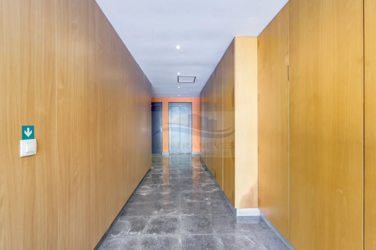 Apartamento T2 para Venda em Agualva e Mira-Sintra Foto 26