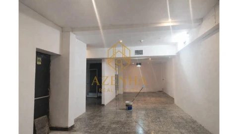 Negócio para Venda em Gondomar (São Cosme), Valbom e Jovim