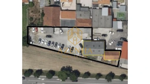 Armazém para Venda em Cidade da Maia