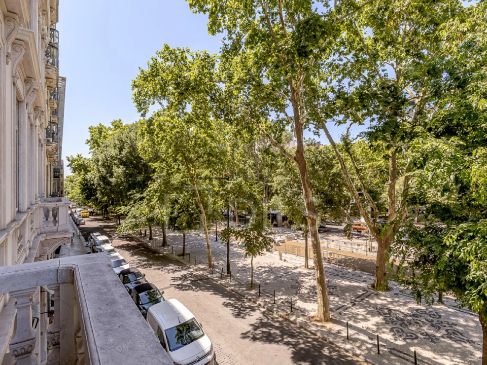 Apartamento T6 para Venda em Santo António Foto 5