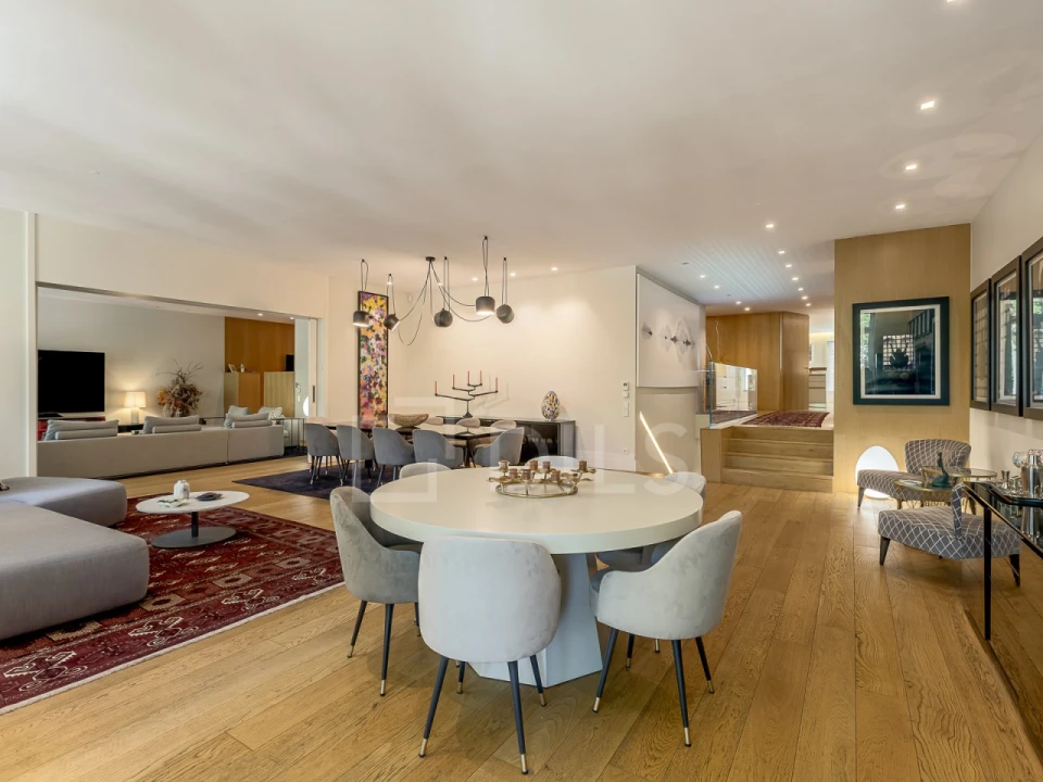 Apartamento T6 para Venda em Santo António Foto 26