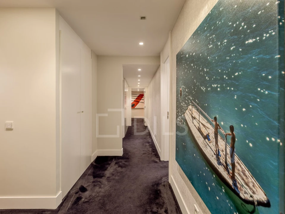 Apartamento T6 para Venda em Santo António Foto 33