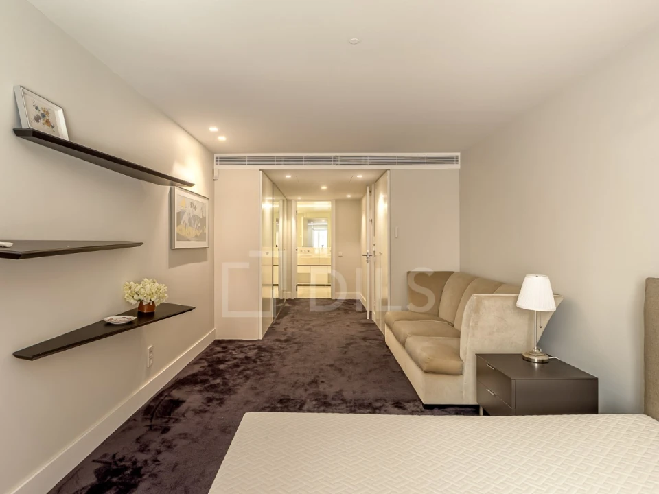 Apartamento T6 para Venda em Santo António Foto 38