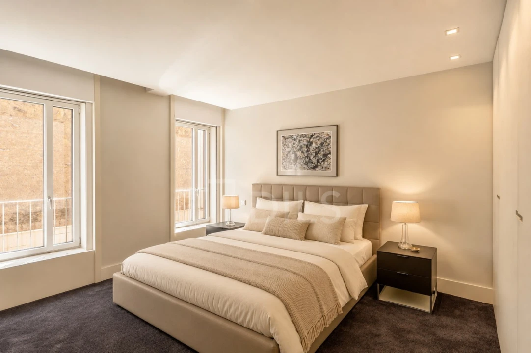 Apartamento T6 para Venda em Santo António Foto 35