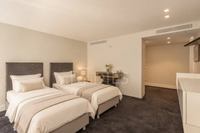 Apartamento T6 para Venda em Santo António