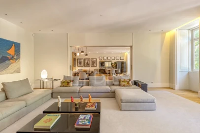 Apartamento T6 para Venda em Santo António