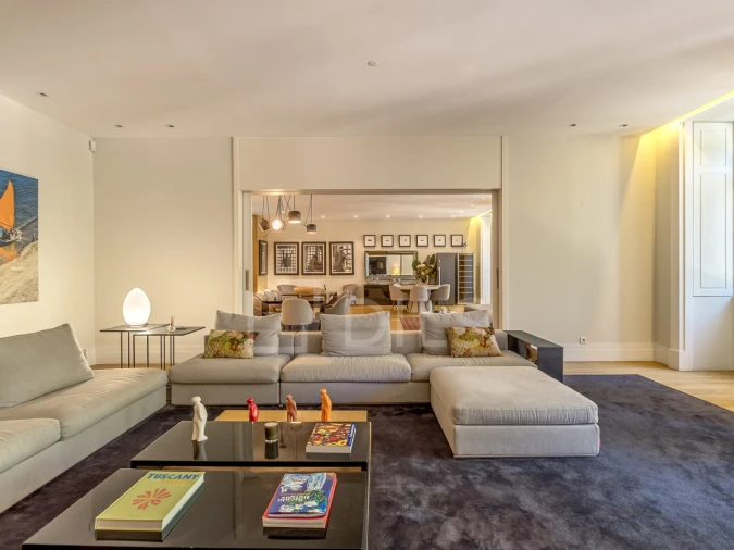 Apartamento T6 para Venda em Santo António Foto 3