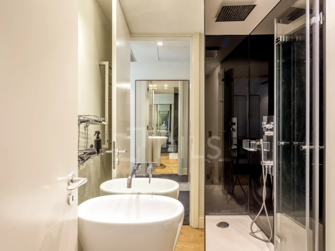 Apartamento T6 para Venda em Santo António Foto 19
