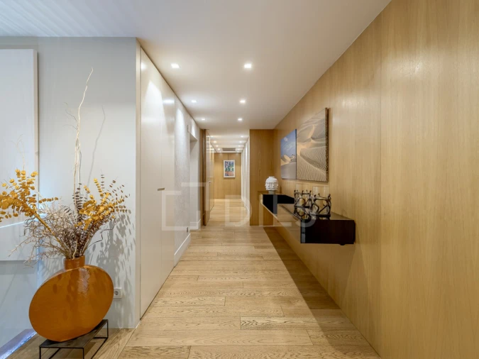 Apartamento T6 para Venda em Santo António Foto 31