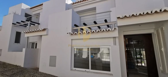 Moradia T2 para Venda em Lagoa e Carvoeiro