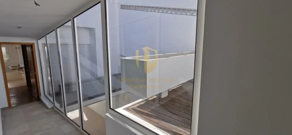 Moradia T2 para Venda em Lagoa e Carvoeiro