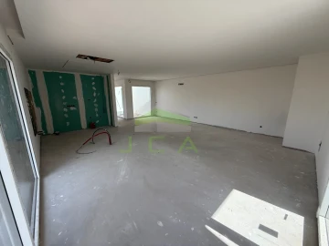 Moradia T3 para Venda em Souto da Carpalhosa e Ortigosa