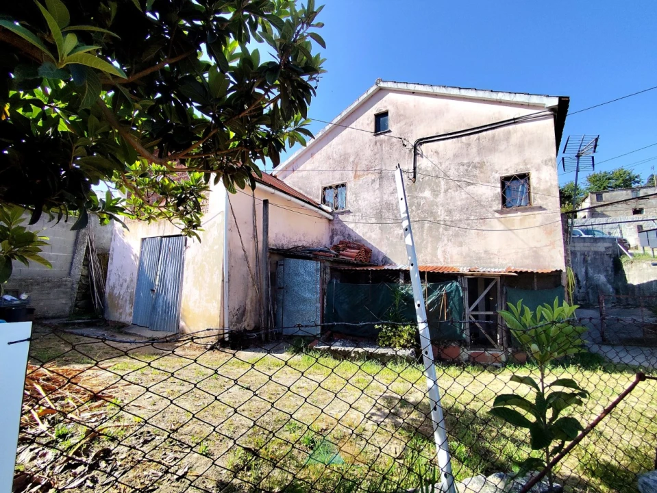 Moradia T3 para Venda em Vilela, São Cosme e São Damião e Sá Foto 2