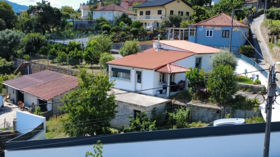 Moradia T3 para Venda em Oleiros