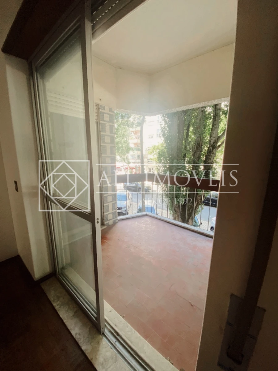 Apartamento T3 para Venda em União das Freguesias de Setúbal Foto 8