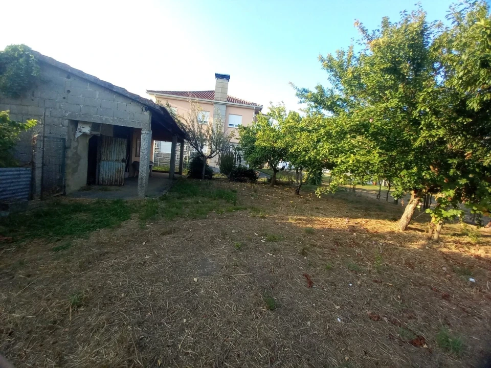 Moradia T4 para Venda em Mazedo e Cortes Foto 7
