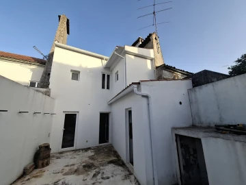 Moradia T4 para Venda em Arez e Amieira do Tejo