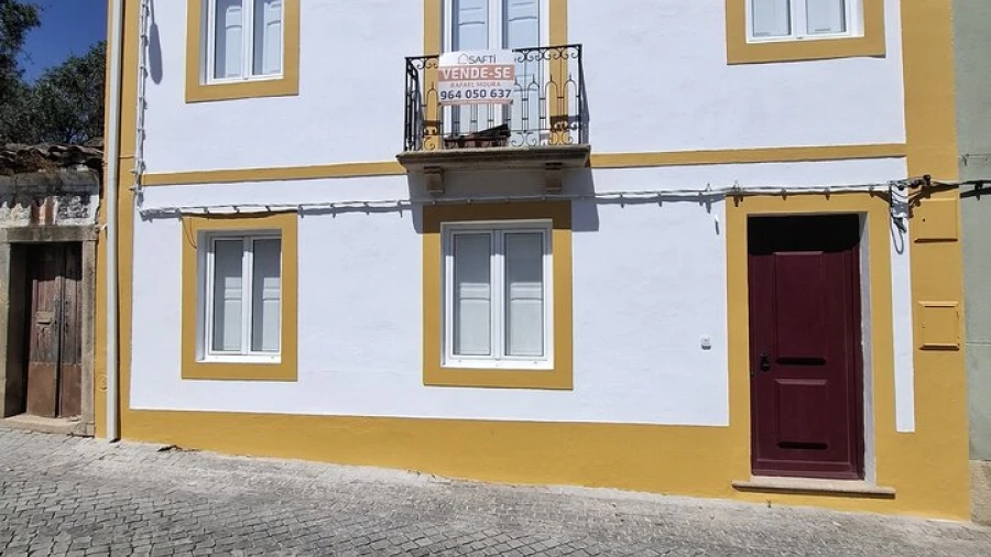 Moradia T4 para Venda em Arez e Amieira do Tejo
