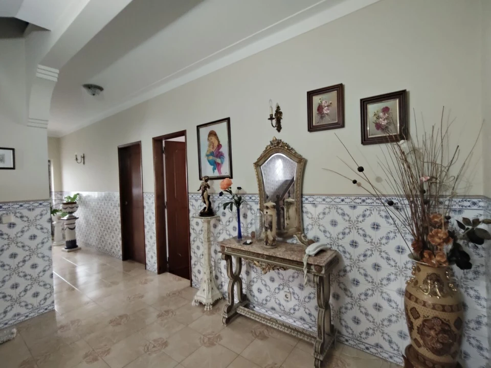 Moradia T5 para Venda em Pussos São Pedro Foto 29