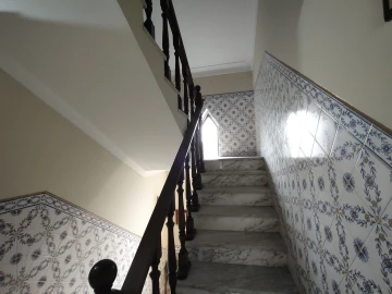 Moradia T5 para Venda em Pussos São Pedro