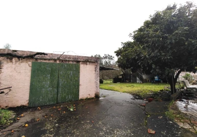 Moradia T5 para Venda em Pussos São Pedro