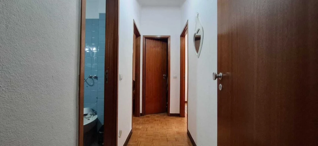 Apartamento T3 para Venda em Castanheira de Pêra e Coentral Foto 5