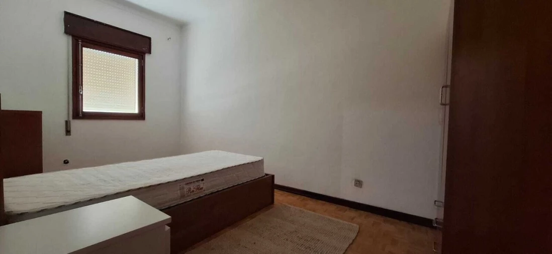 Apartamento T3 para Venda em Castanheira de Pêra e Coentral Foto 9