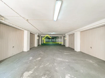 Apartamento T4 para Venda em Tavarede