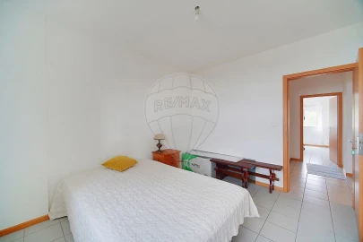 Apartamento T3 para Venda em Oeiras e São Julião da Barra, Paço de Arcos e Caxias