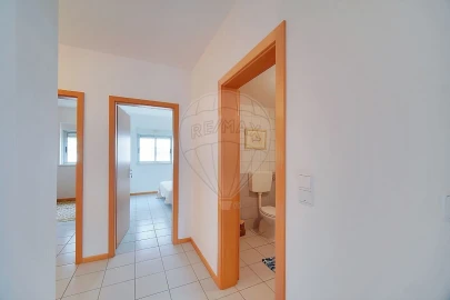 Apartamento T3 para Venda em Oeiras e São Julião da Barra, Paço de Arcos e Caxias