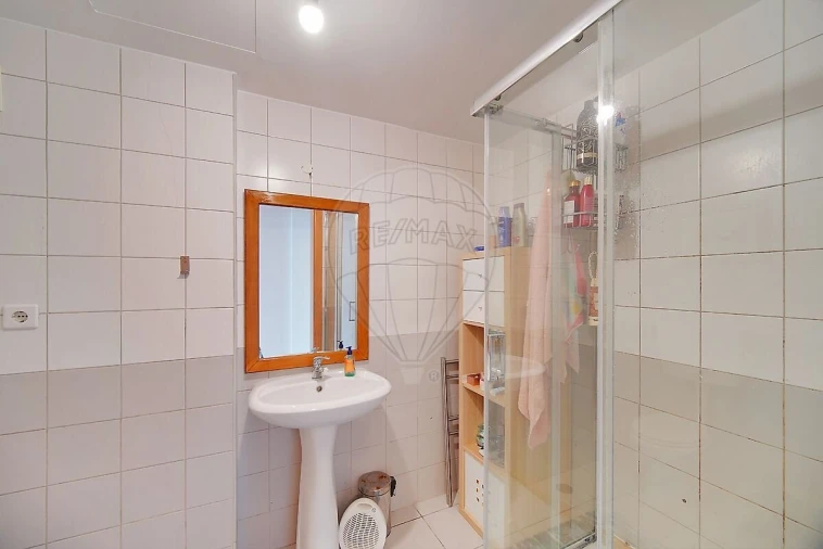 Apartamento T3 para Venda em Oeiras e São Julião da Barra, Paço de Arcos e Caxias Foto 14