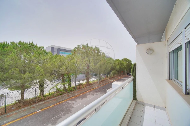Apartamento T3 para Venda em Oeiras e São Julião da Barra, Paço de Arcos e Caxias Foto 5